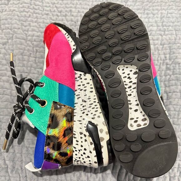 STEVE MADDEN WOMEN’S CLIFF RAINBOW SNEAKERS – MULTICOLOR ANIMAL PRINT, SIZE 8.5 - Picture 5 of 17